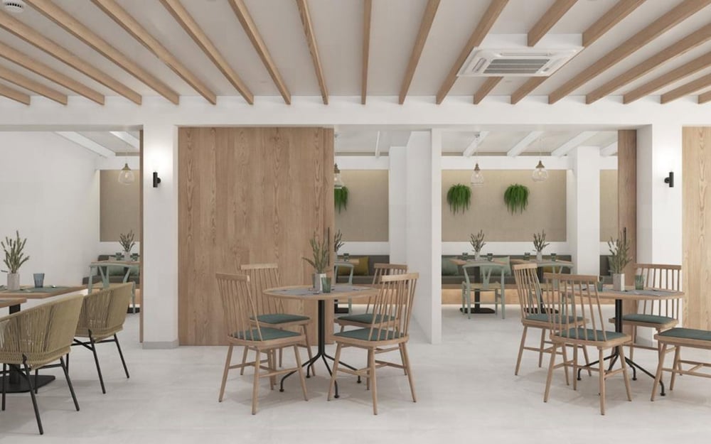 Hotel Seasun Aniram — Restaurant & bars in Playa de Palma, Balearic Islands