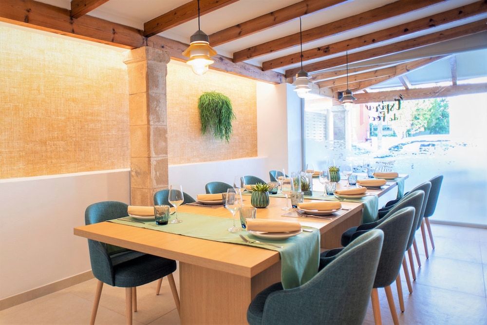 Hotel Seasun Aniram — Restaurant & bars in Playa de Palma, Balearic Islands