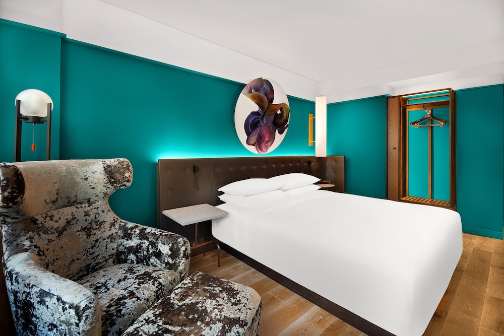 Hyatt Centric Midtown 5th Avenue New York — Hotel rooms in New York City, New York State