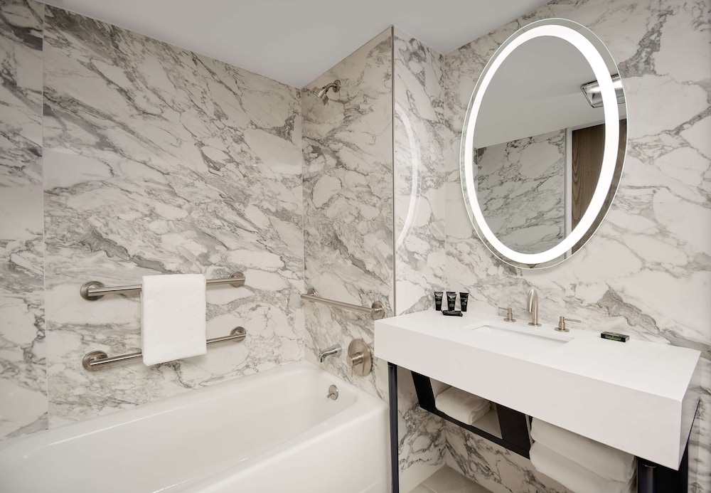 Hyatt Centric Midtown 5th Avenue New York — Hotel rooms in New York City, New York State