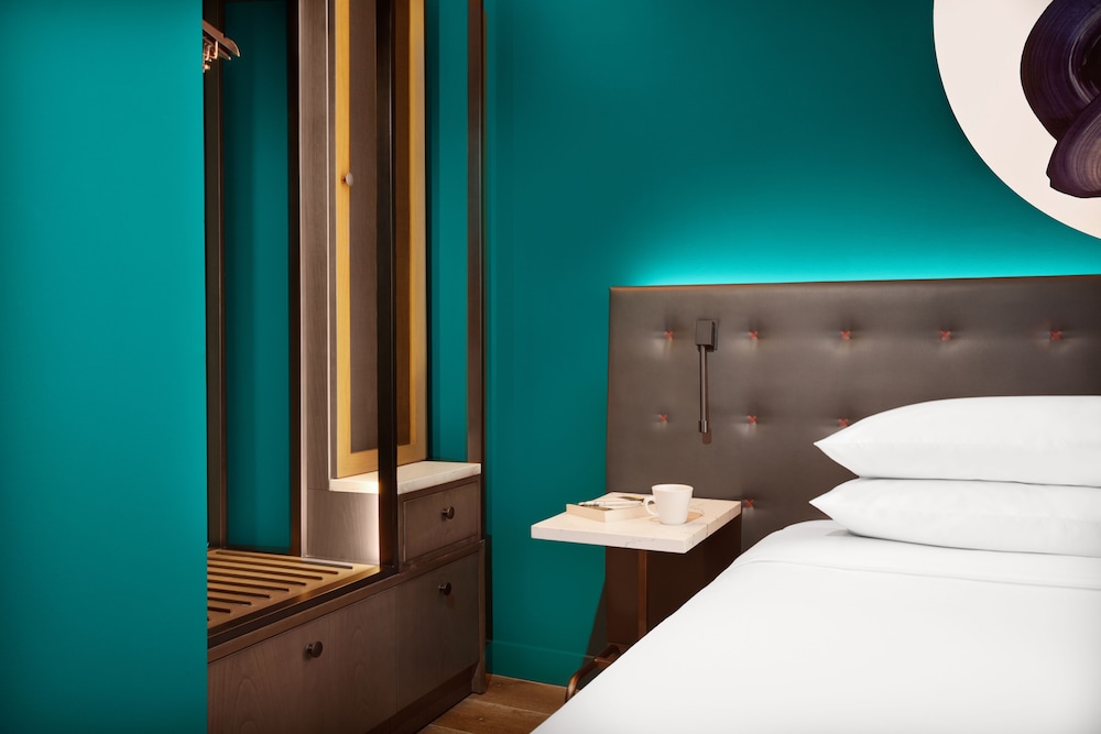 Hyatt Centric Midtown 5th Avenue New York — Hotel rooms in New York City, New York State