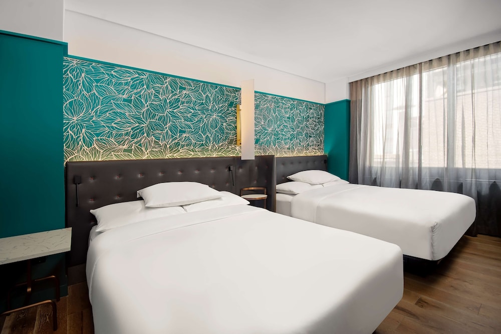 Hyatt Centric Midtown 5th Avenue New York — Hotel rooms in New York City, New York State