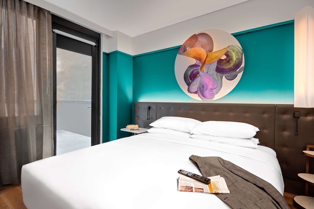 Hyatt Centric Midtown 5th Avenue New York — Hotel rooms in New York City, New York State