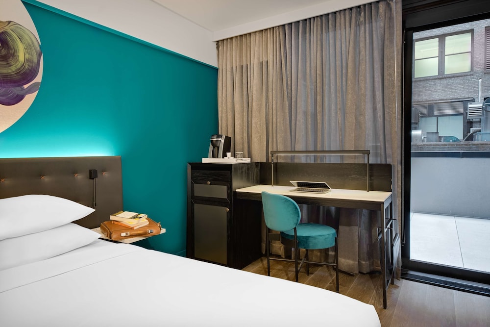 Hyatt Centric Midtown 5th Avenue New York — Hotel rooms in New York City, New York State