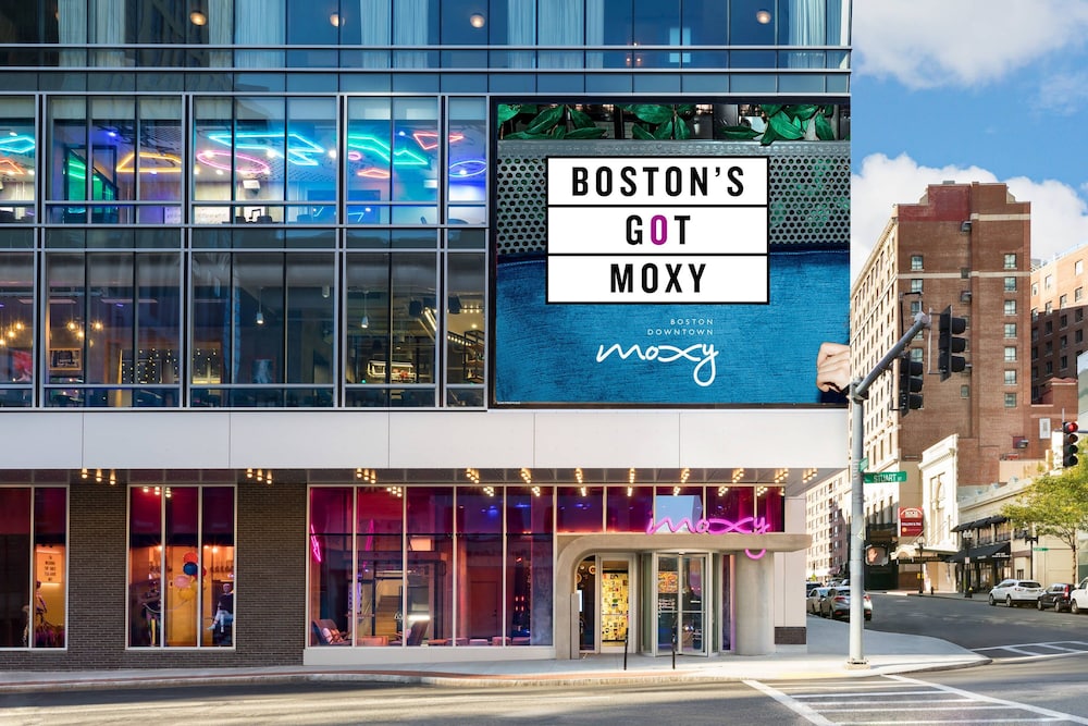 Moxy Boston Downtown — Hotel building in Boston, Massachusetts