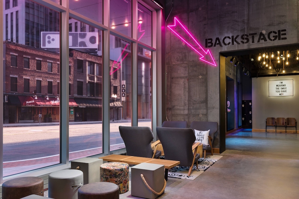 Moxy Boston Downtown — Hotel building in Boston, Massachusetts