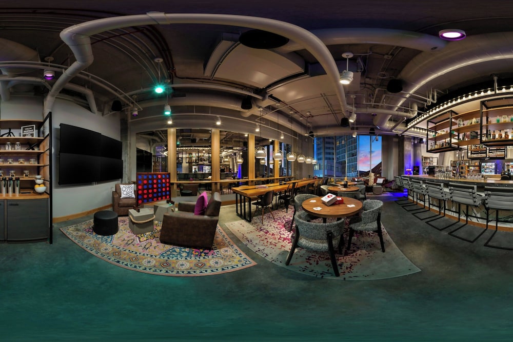 Moxy Boston Downtown — Restaurant & bars in Boston, Massachusetts