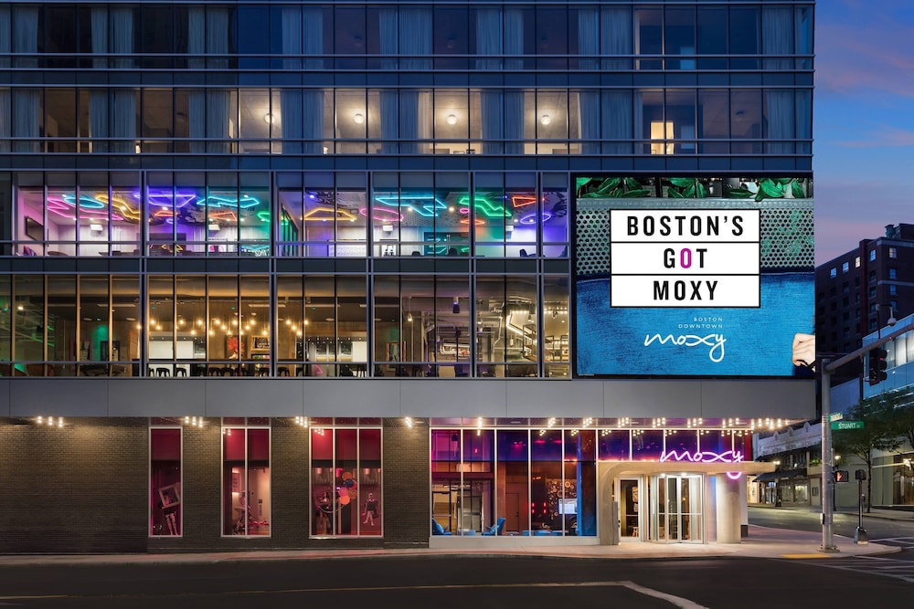Moxy Boston Downtown — Hotel building in Boston, Massachusetts