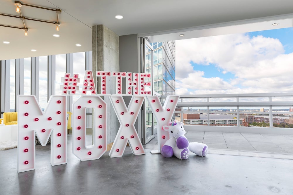 Moxy Boston Downtown — Attractions for children in Boston, Massachusetts