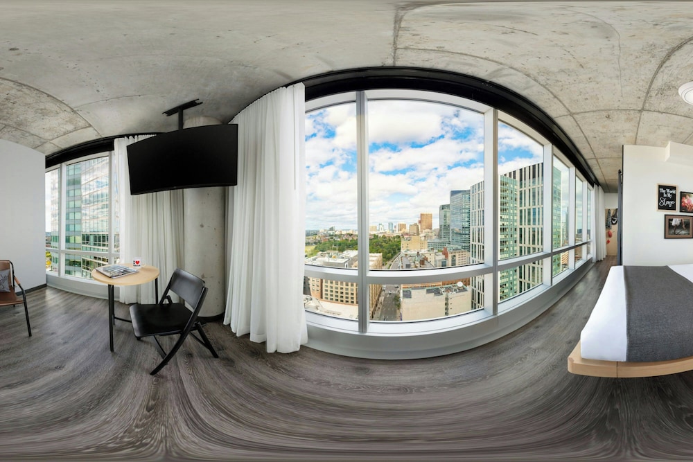 Moxy Boston Downtown — Hotel rooms in Boston, Massachusetts