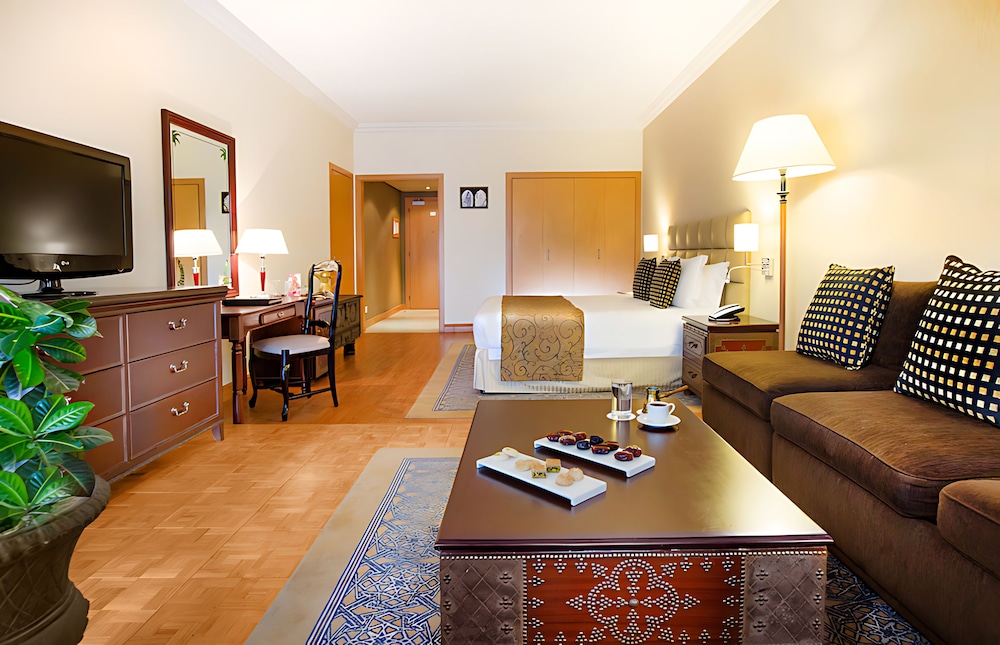 Millennium Plaza Downtown Suites Dubai — Hotel rooms in Dubai