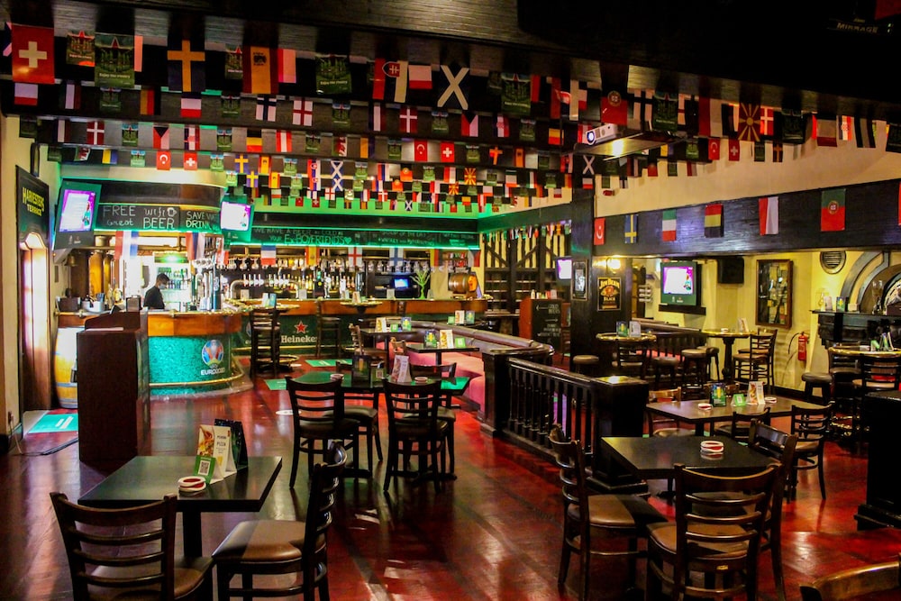 Millennium Plaza Downtown Suites Dubai — Restaurant & bars in Dubai