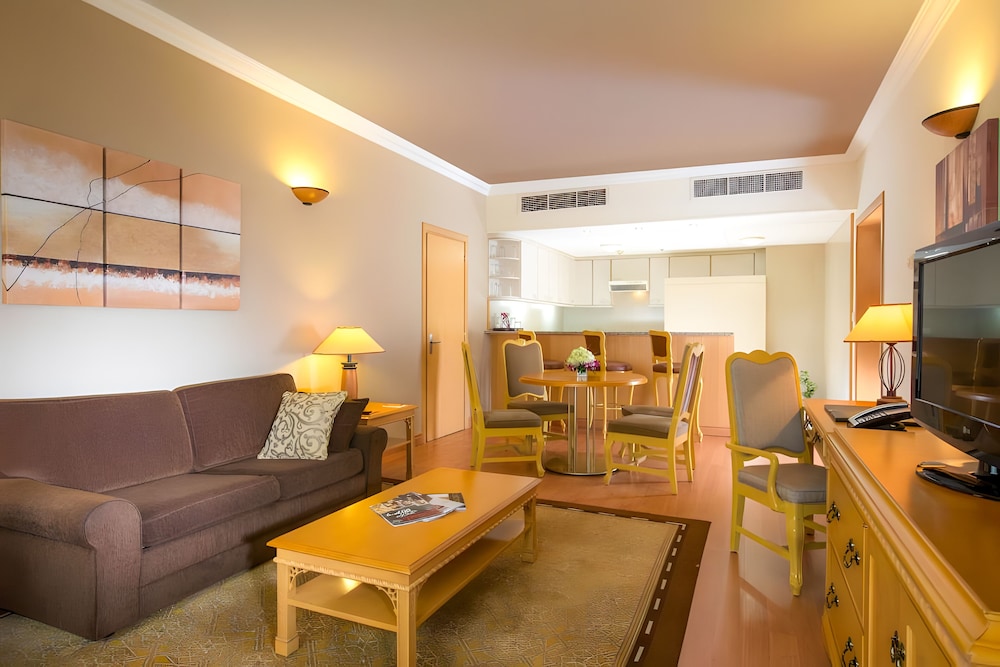 Millennium Plaza Downtown Suites Dubai — Hotel rooms in Dubai