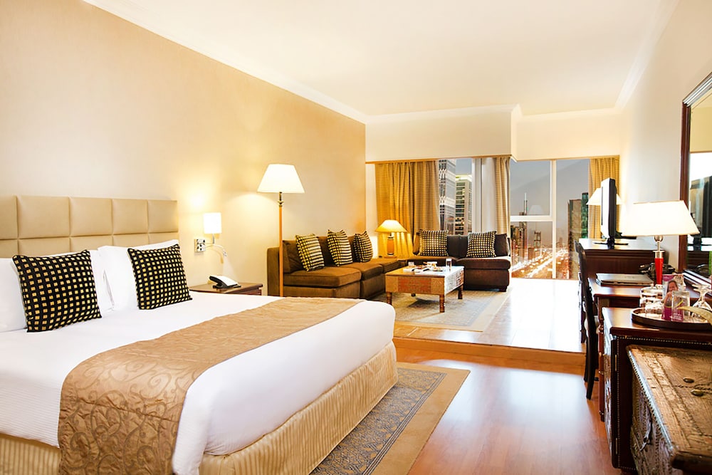 Millennium Plaza Downtown Suites Dubai — Hotel rooms in Dubai