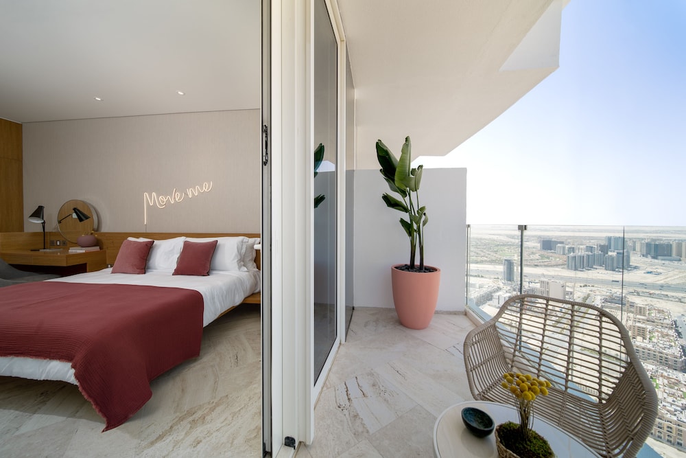 FIVE Jumeirah Village Dubai — Hotel rooms in Dubai