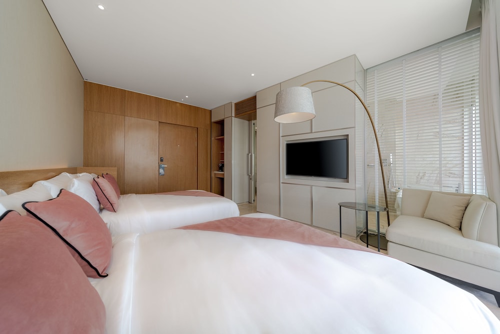 FIVE Jumeirah Village Dubai — Hotel rooms in Dubai