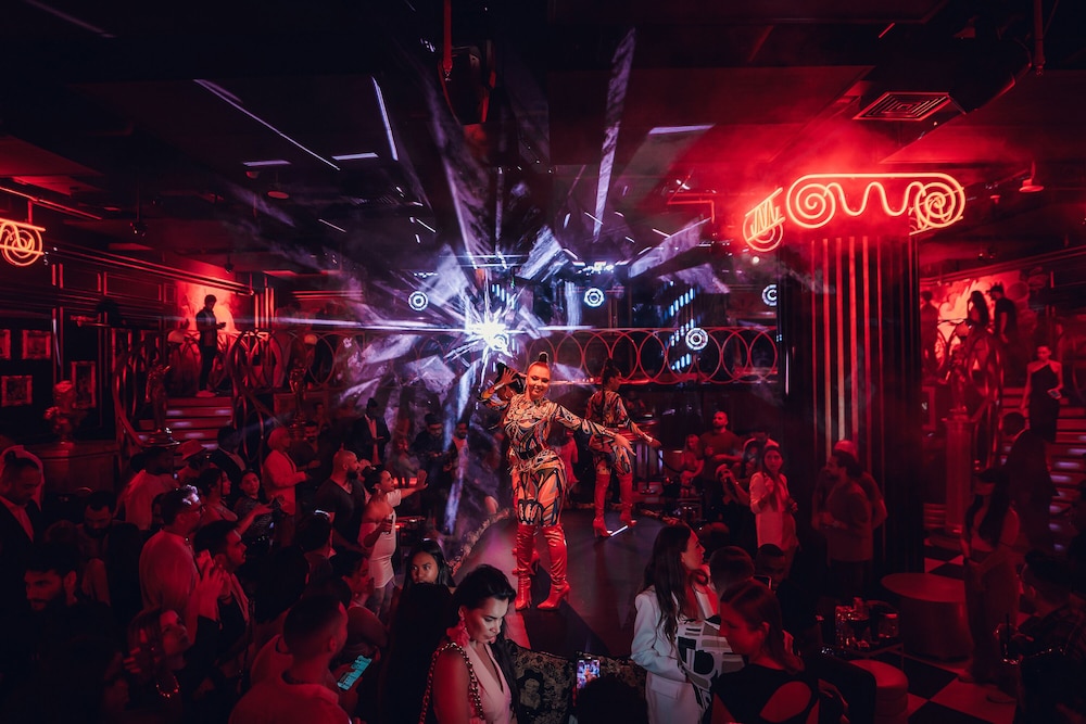 FIVE Jumeirah Village Dubai — Restaurant & bars in Dubai
