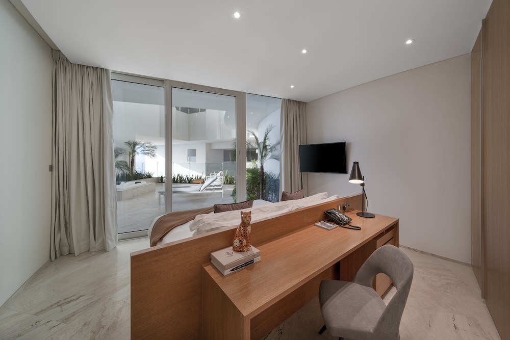 FIVE Jumeirah Village Dubai — Hotel rooms in Dubai