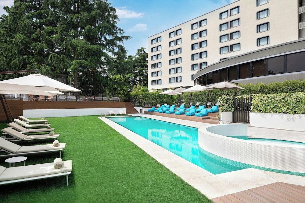 Sheraton Milan San Siro - zdjęcie 2