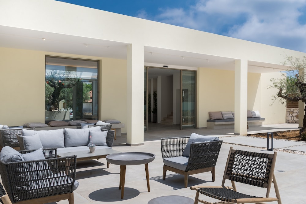Tsamis Zante Suites - Adults Only — Hotel building in Tsilivi, Ionian Islands