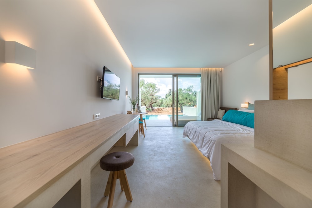 Tsamis Zante Suites - Adults Only — Hotel rooms in Tsilivi, Ionian Islands