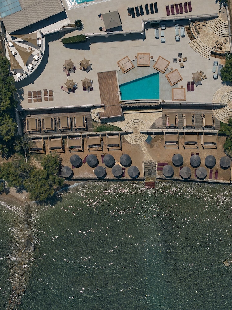 Tsamis Zante Suites - Adults Only — Swimming pool in Tsilivi, Ionian Islands