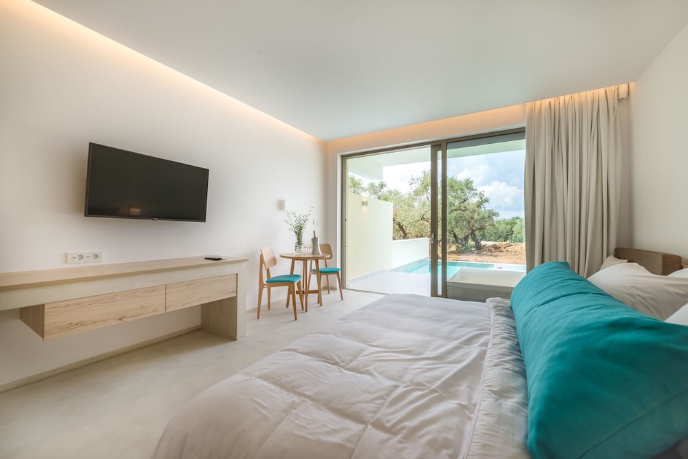 Tsamis Zante Suites - Adults Only — Hotel rooms in Tsilivi, Ionian Islands