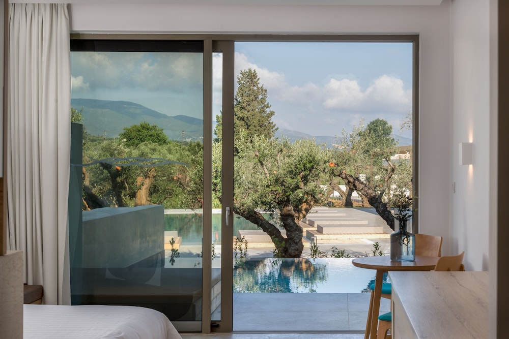 Tsamis Zante Suites - Adults Only — Hotel rooms in Tsilivi, Ionian Islands