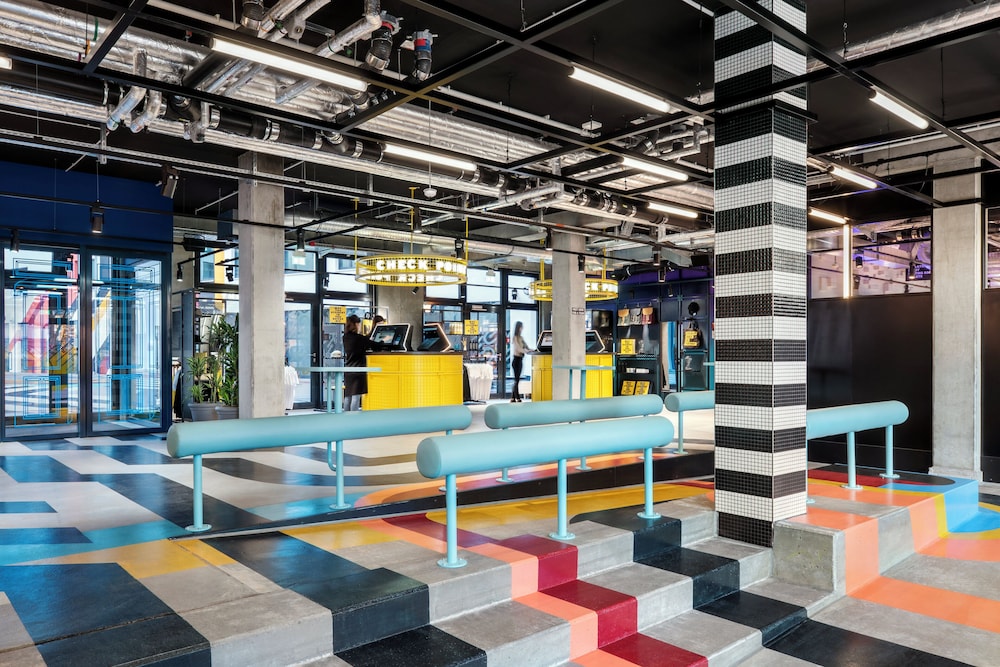 The Social Hub Berlin — Hotel building in Berlin, Berlin