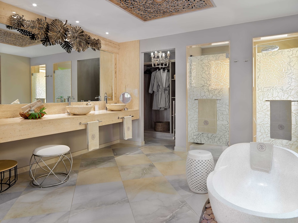 Royal River, Luxury Hotel - Adults Only — Rooms in Costa Adeje, Canary Islands