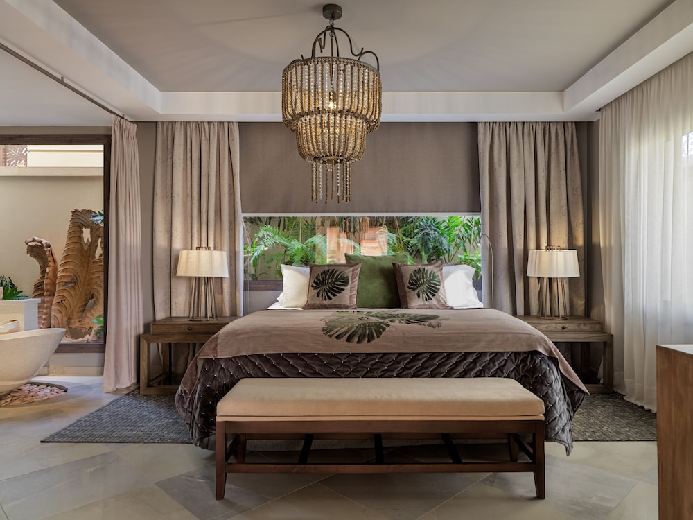 Royal River, Luxury Hotel - Adults Only — Rooms in Costa Adeje, Canary Islands