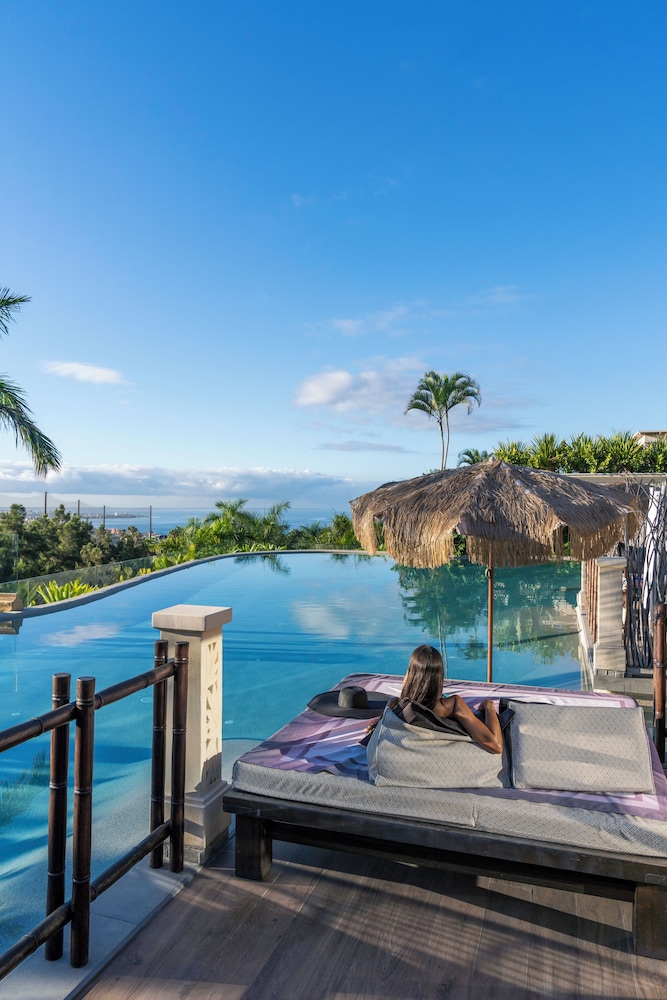 Royal River, Luxury Hotel - Adults Only — Rooms in Costa Adeje, Canary Islands