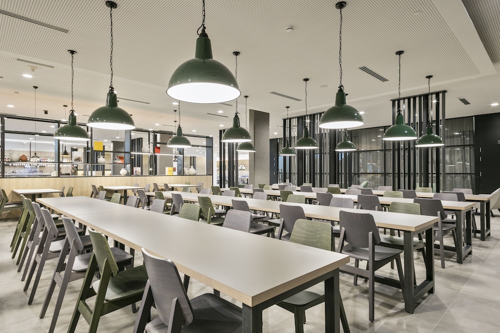 Hotel Acta Voraport — Restaurant & bars in Barcelona, Catalonia