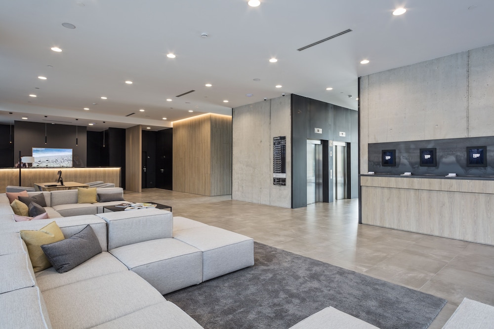 Hotel Acta Voraport — Hotel building in Barcelona, Catalonia