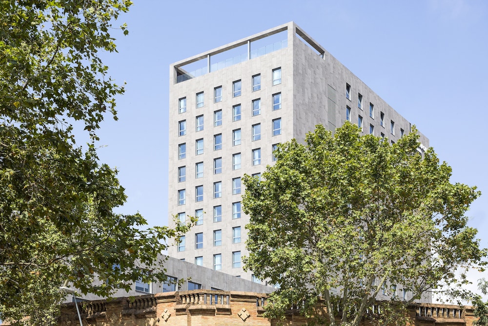 Hotel Acta Voraport — Hotel building in Barcelona, Catalonia