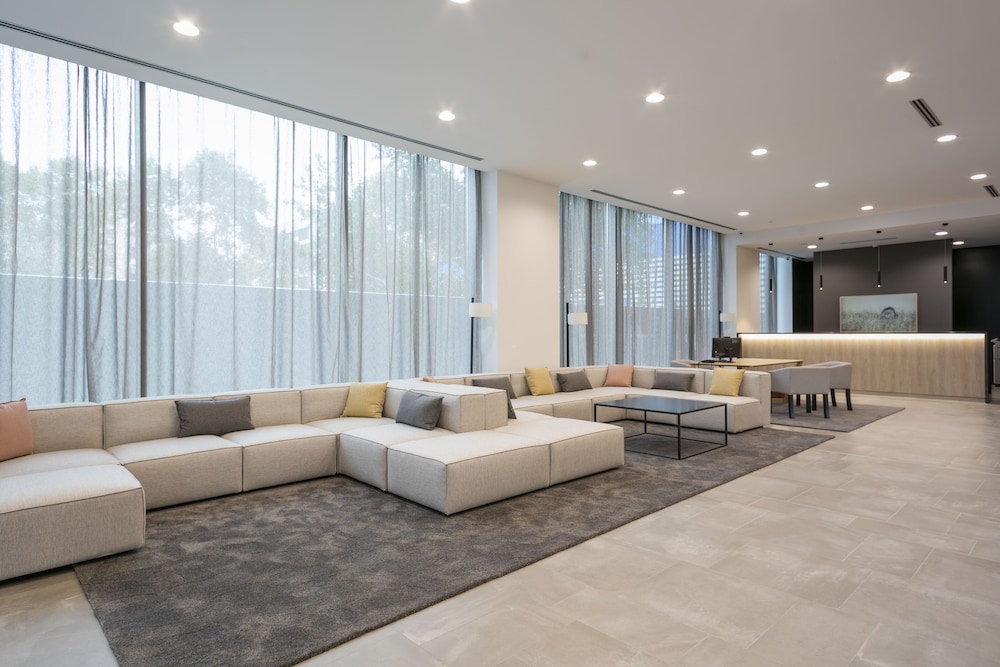 Hotel Acta Voraport — Hotel building in Barcelona, Catalonia