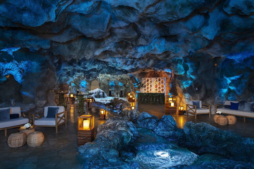 Dreams Natura Resort & Spa - All Inclusive — Restaurant & bars in Puerto Morelos, Quintana Roo