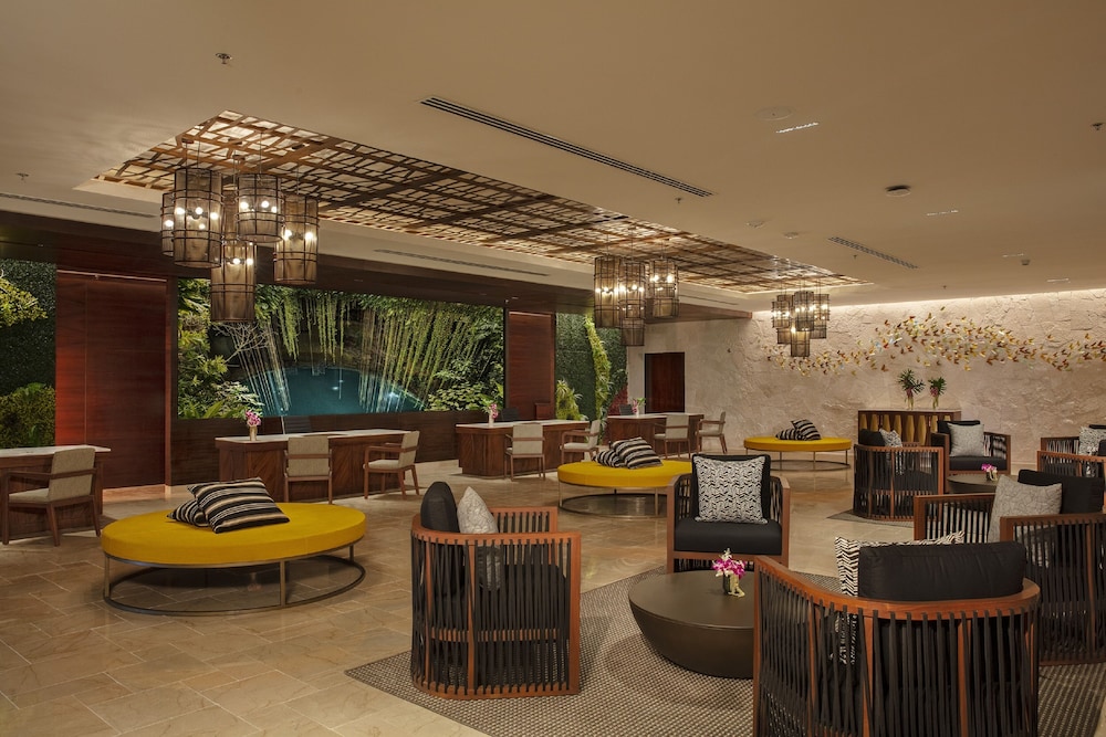Dreams Natura Resort & Spa - All Inclusive — Hotel building in Puerto Morelos, Quintana Roo