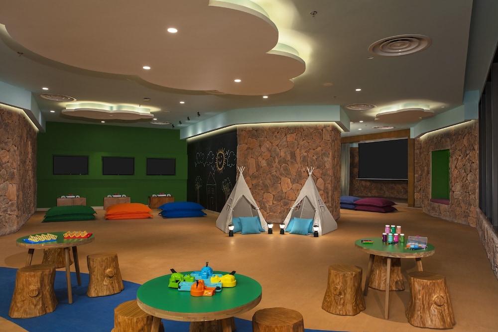 Dreams Natura Resort & Spa - All Inclusive — Attractions for children in Puerto Morelos, Quintana Roo
