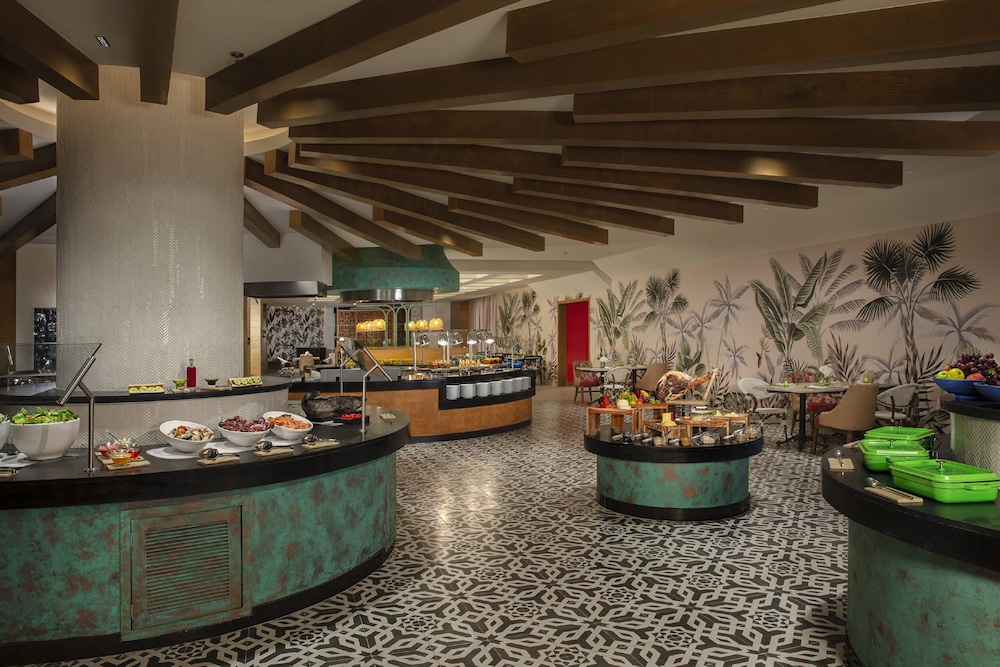 Dreams Natura Resort & Spa - All Inclusive — Restaurant & bars in Puerto Morelos, Quintana Roo