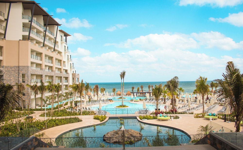 Dreams Natura Resort & Spa - All Inclusive — Main photo in Puerto Morelos, Quintana Roo