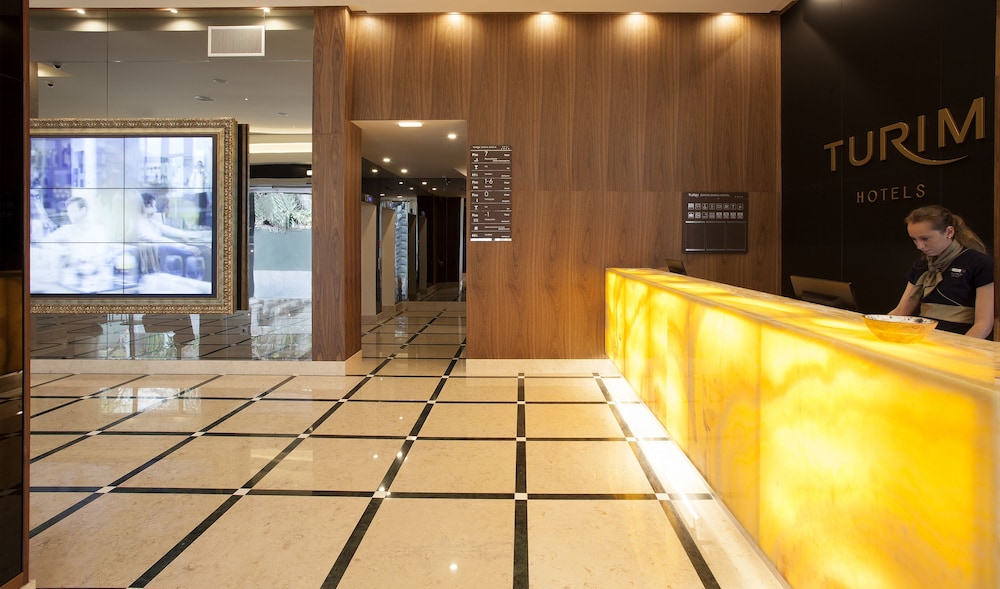 Madeira Turim Santa Maria Hotel — Hotel building in Funchal, Madeira