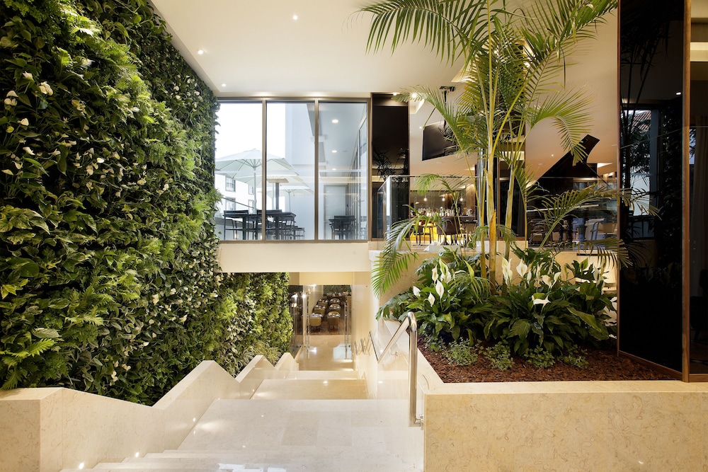 Madeira Turim Santa Maria Hotel — Restaurant & bars in Funchal, Madeira