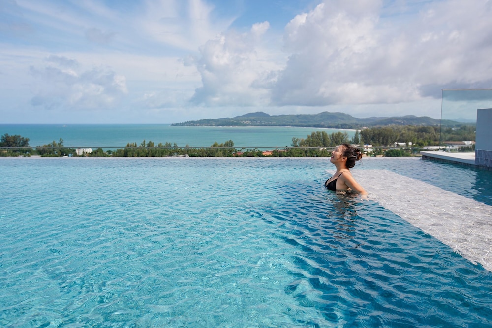 MIDA Grande Resort Phuket — Swimming pool in Bang Tao Beach, Phuket Province