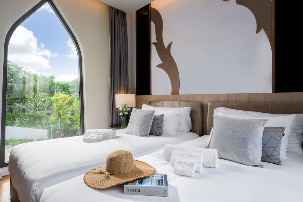 MIDA Grande Resort Phuket — Hotel rooms in Bang Tao Beach, Phuket Province