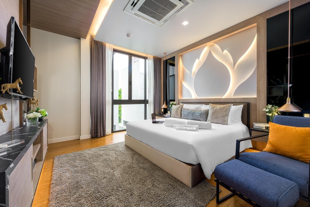 MIDA Grande Resort Phuket — Hotel rooms in Bang Tao Beach, Phuket Province