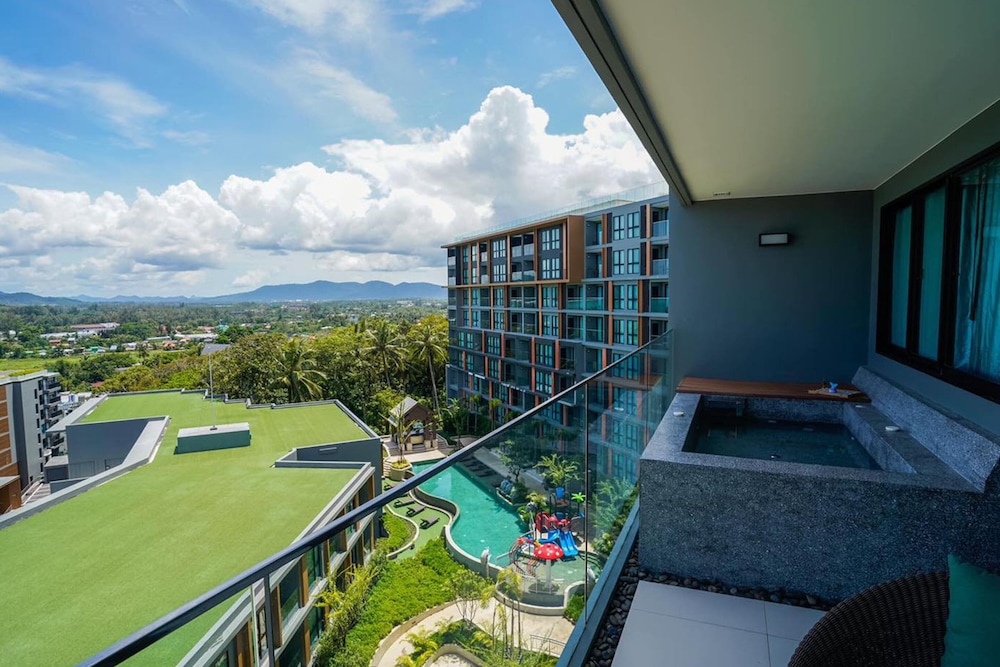 MIDA Grande Resort Phuket — Hotel rooms in Bang Tao Beach, Phuket Province