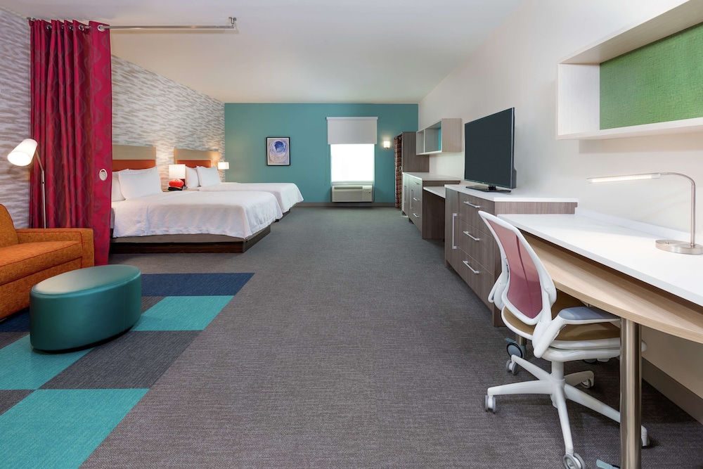 Home2 Suites by Hilton Orlando Near UCF — Hotel rooms in Orlando, Florida