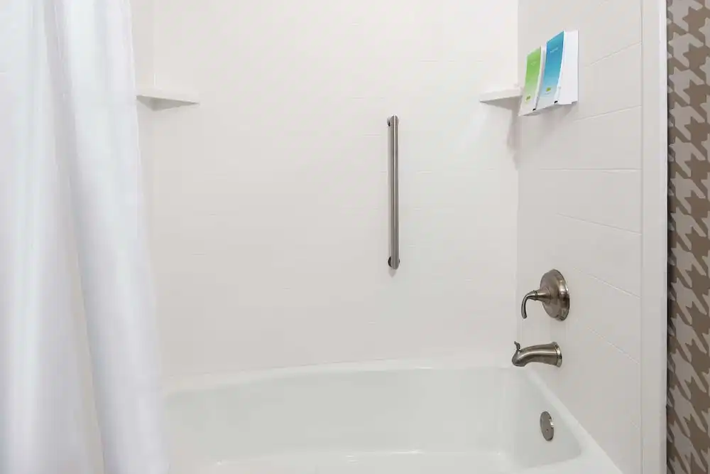 Home2 Suites by Hilton Orlando Near UCF — Hotel rooms in Orlando, Florida