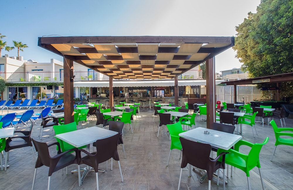Green Bungalows Hotel Apartments — Restaurant & bars in Ayia Napa, Famagusta Region